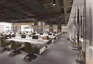 小型注塑机生产